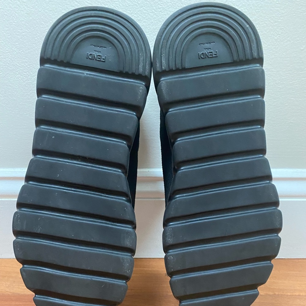 Authentic Fendi Sneakers - Picture 6 of 6